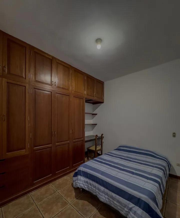 Huaca Host House